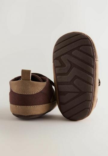 Детская обувь