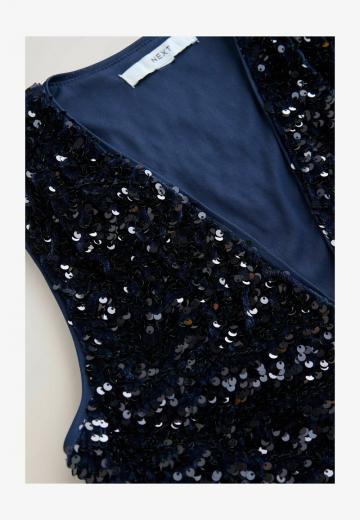 Блузка без рукавов