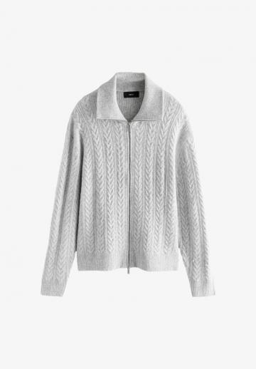 Вязаная кофта
