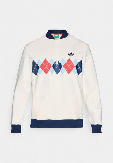 Спортивная кофта