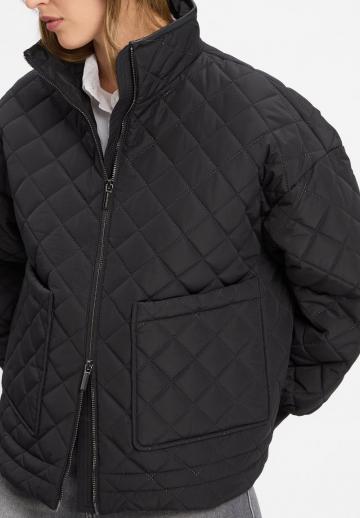 Зимняя куртка