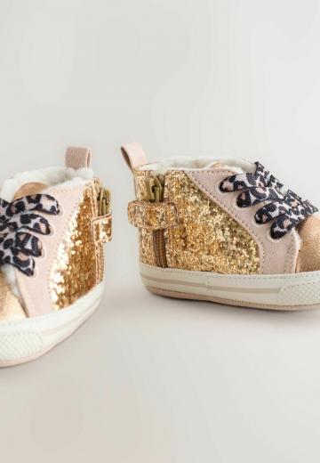 Детская обувь