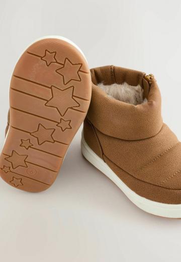 Детская обувь