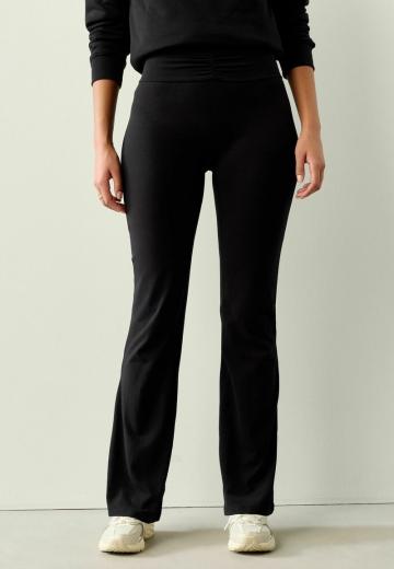 Узкие брюки