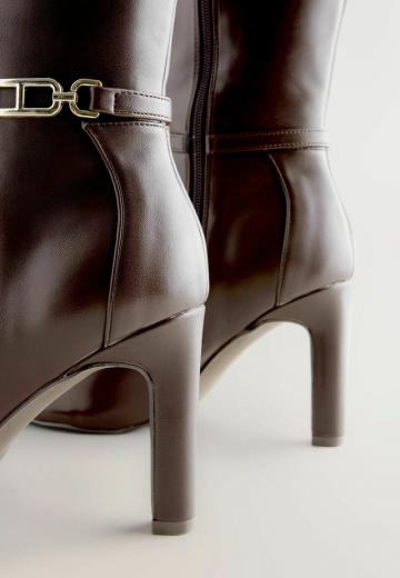 Широкие сапоги