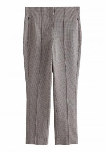 Узкие брюки