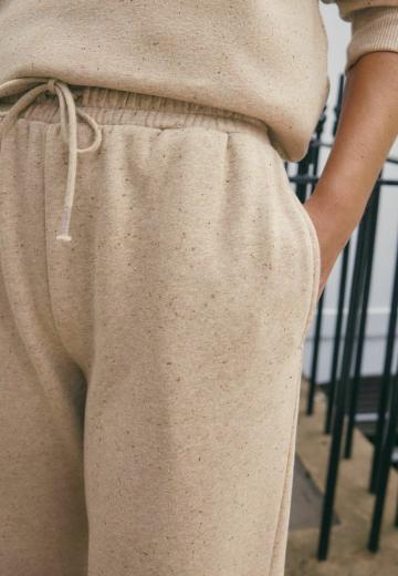 Спортивные штаны