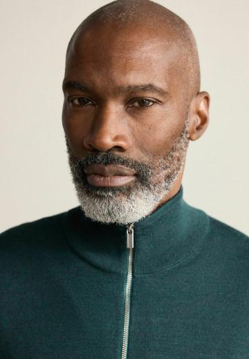 Вязаная кофта