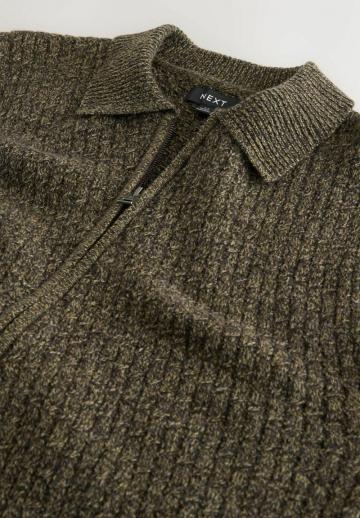 Вязаная кофта