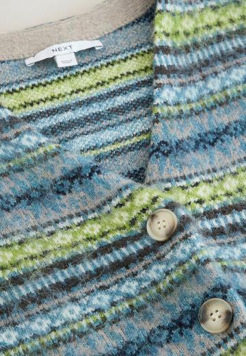 Жаккардовая вязаная кофта