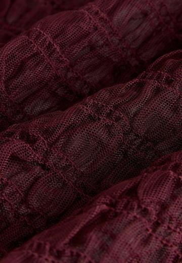 Блузка без рукавов