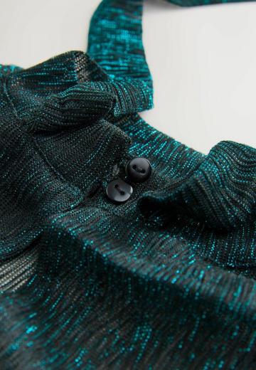 Блузка без рукавов