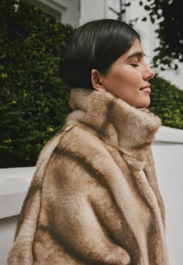 Пуховой жилет