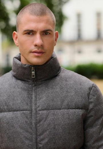 Зимняя куртка