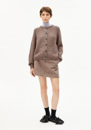 Вязаная кофта