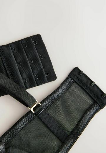 Бюстгальтер