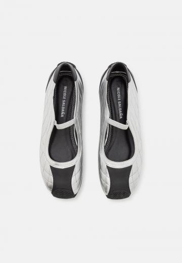 Спортивные балетки