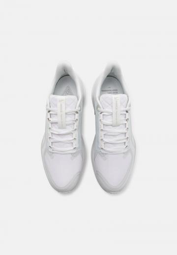 Беговые кроссовки