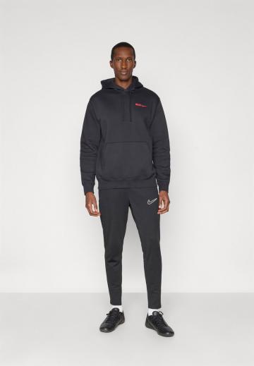 Спортивная кофта