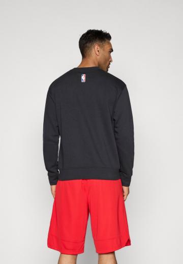 Спортивная кофта