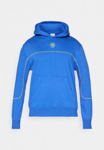 Спортивная кофта