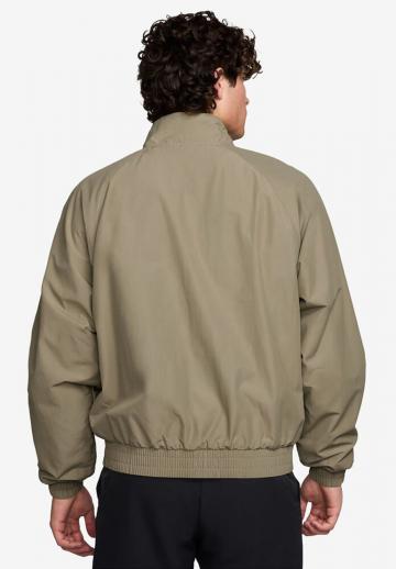 Спортивная куртка