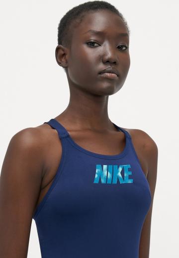 Слитный купальник