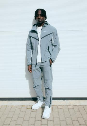 Спортивные штаны