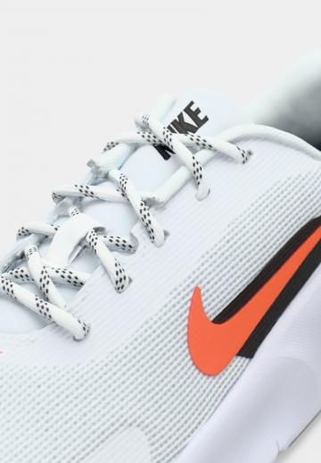 Тренировочные кроссовки