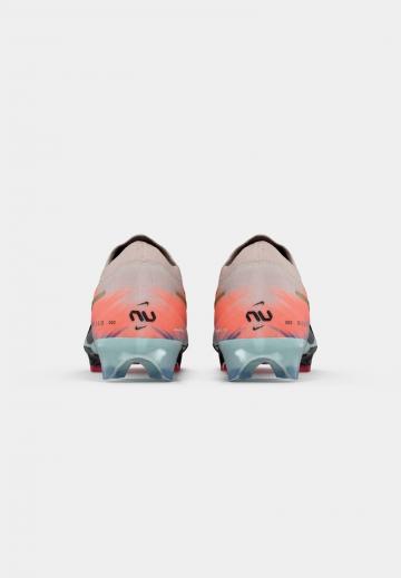 Футбольные бутсы