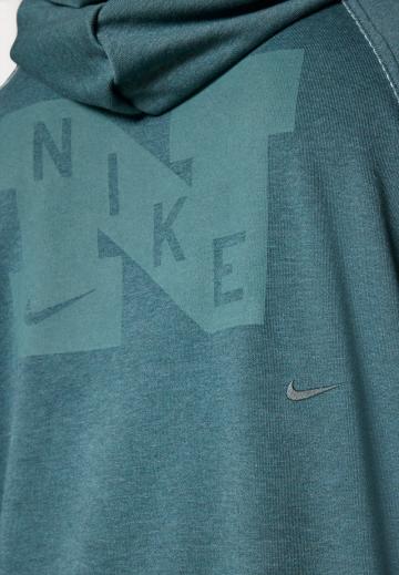 Спортивная кофта