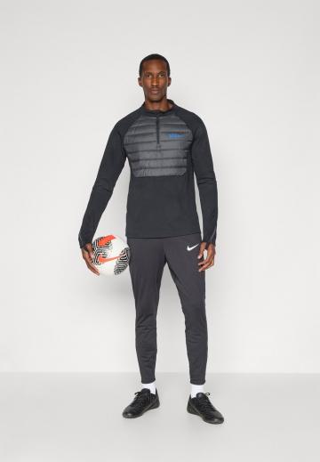 Спортивная кофта