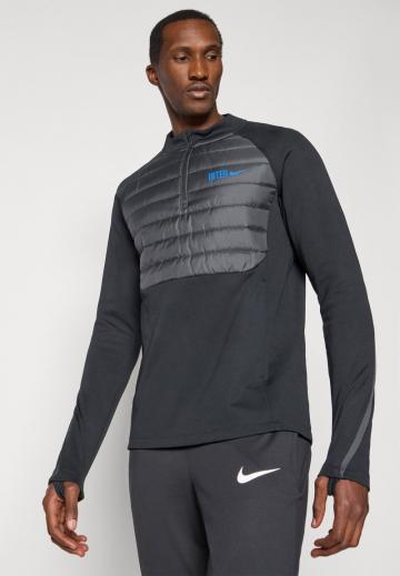 Спортивная кофта