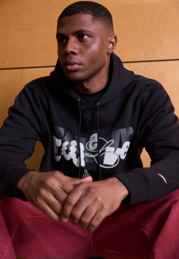 Спортивная кофта