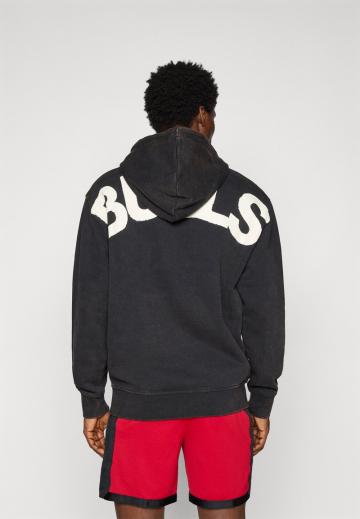 Спортивная кофта