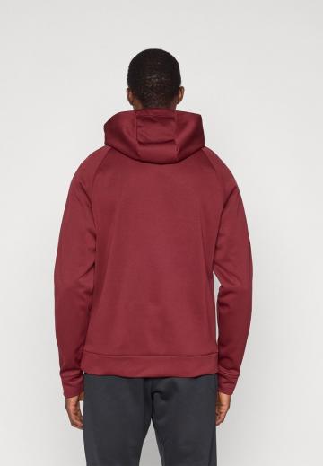 Спортивная кофта