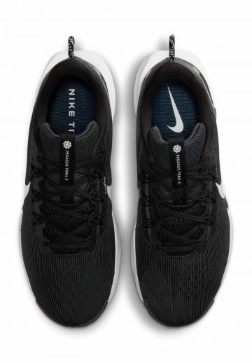 Беговые кроссовки