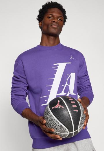 Спортивная кофта