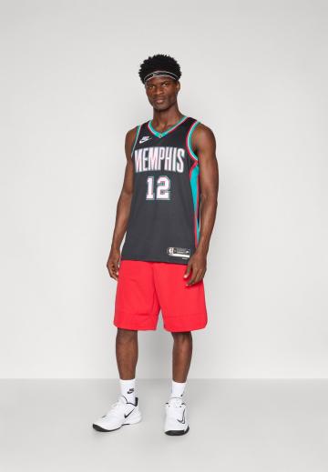 Спортивная форма