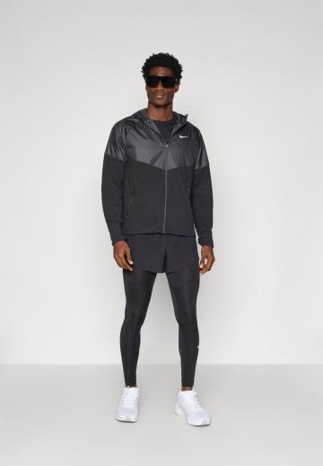 Спортивная куртка