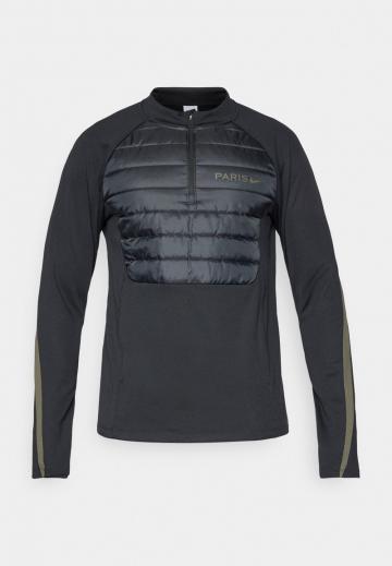 Спортивная кофта