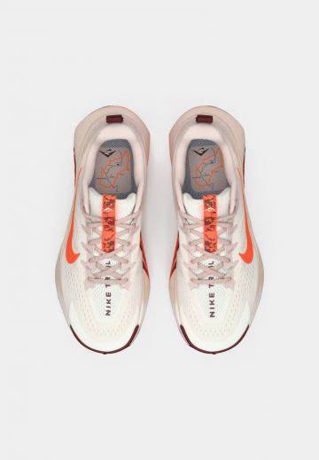 Беговые кроссовки