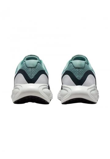 Беговые кроссовки