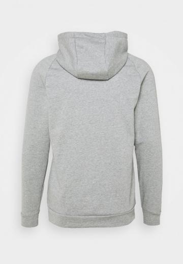 Спортивная кофта