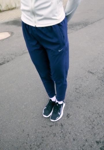 Спортивные штаны