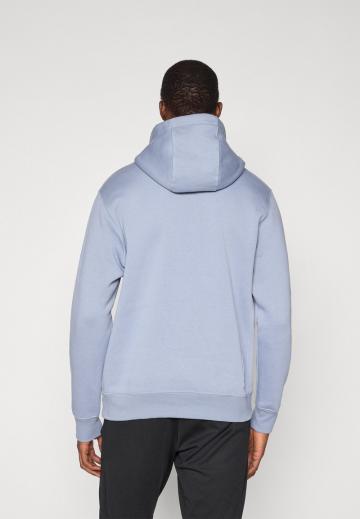 Спортивная кофта