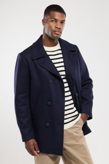 Короткое пальто