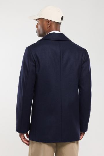 Короткое пальто