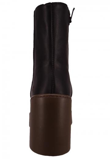 Полусапожки на высоком каблуке