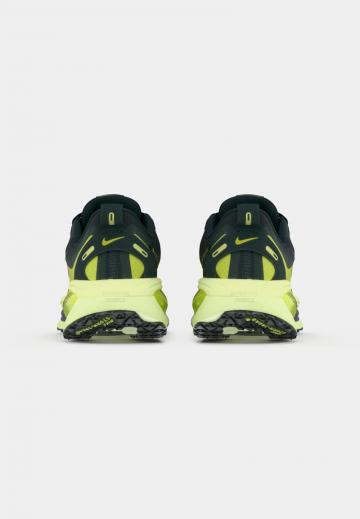 Беговые кроссовки